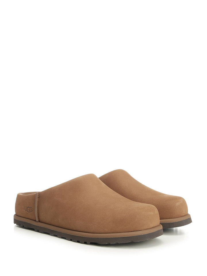 Ugg Otzo Sandals - Brown | 255a2eff6858d0b3ce899bd855f148de05add3a5