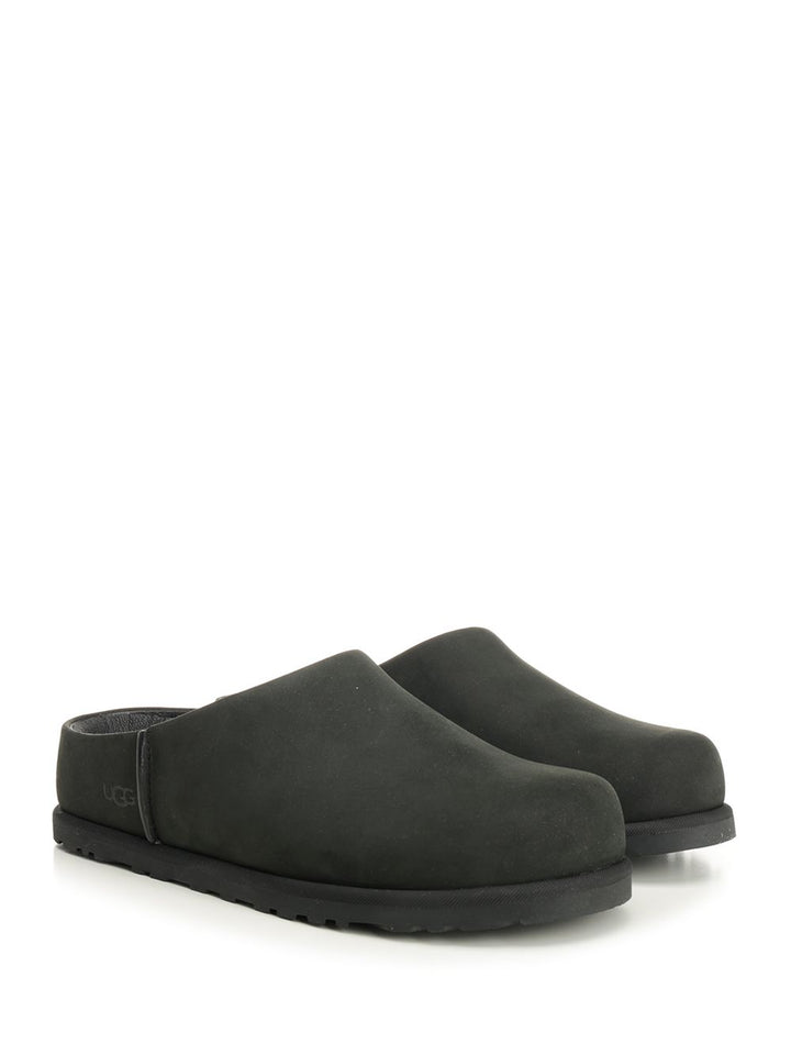 Ugg Otzo Sandals - Black | a80c7743c399ba11830eecf1cb2bea4fa5e135ca