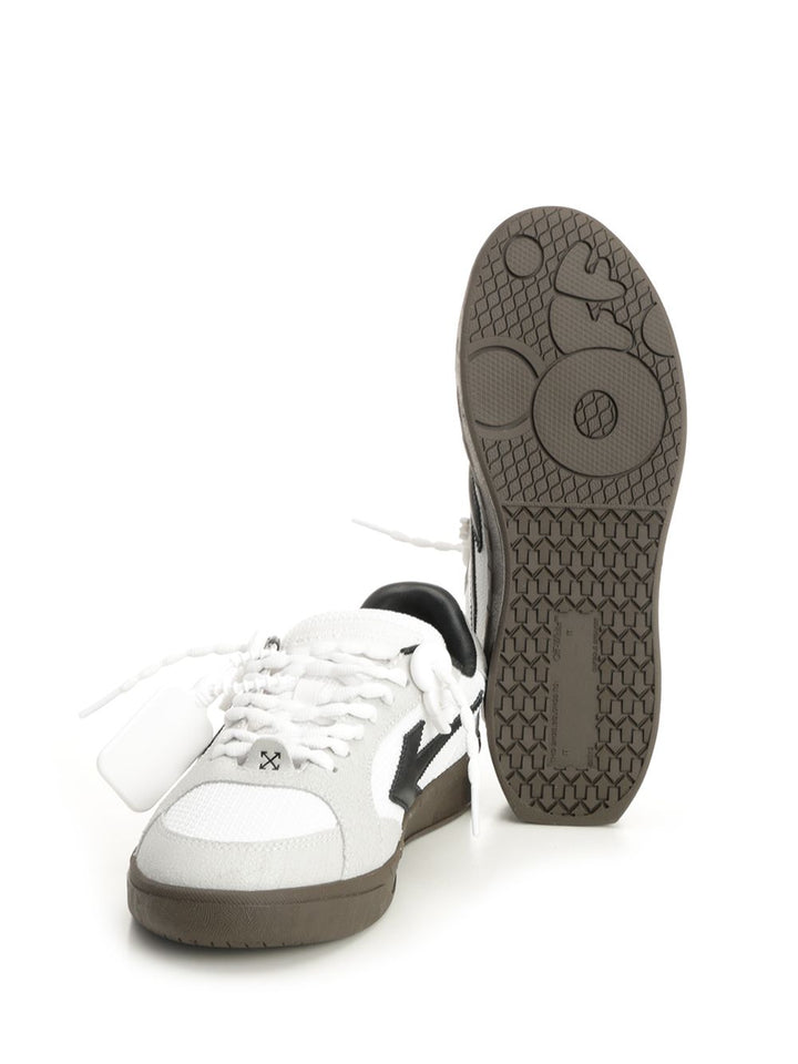 Off-White End Of Play Sneaker Sneakers - White | bc3d9c61179c318f4d11e2004f31e38da980431b