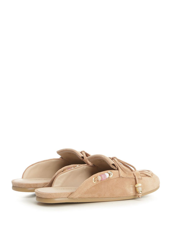 Stuart Weitzman Tinsley Mule From Mallorca Scarpe basse - Beige | 1d8b301100b18de3cd46cfb7179e8f6a0702381f