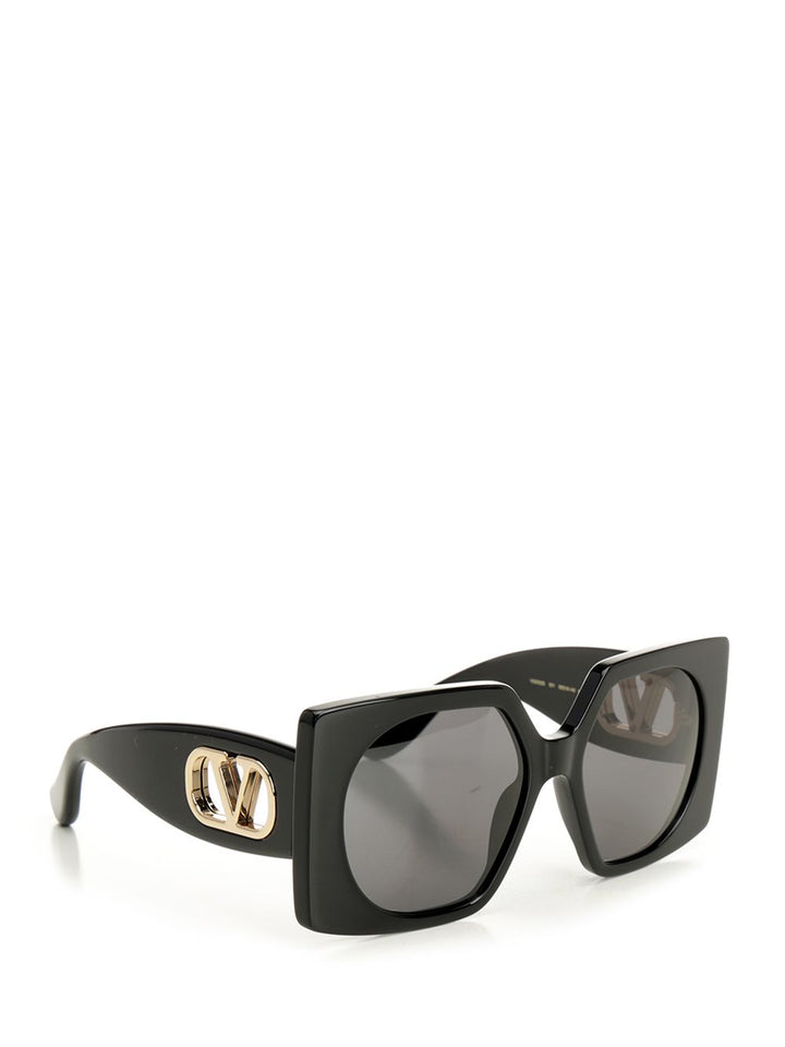 Valentino Garavani Square Sun Glasses - Black | 8c1ce71df4020cb70584a493eef05f7245cbf5ac