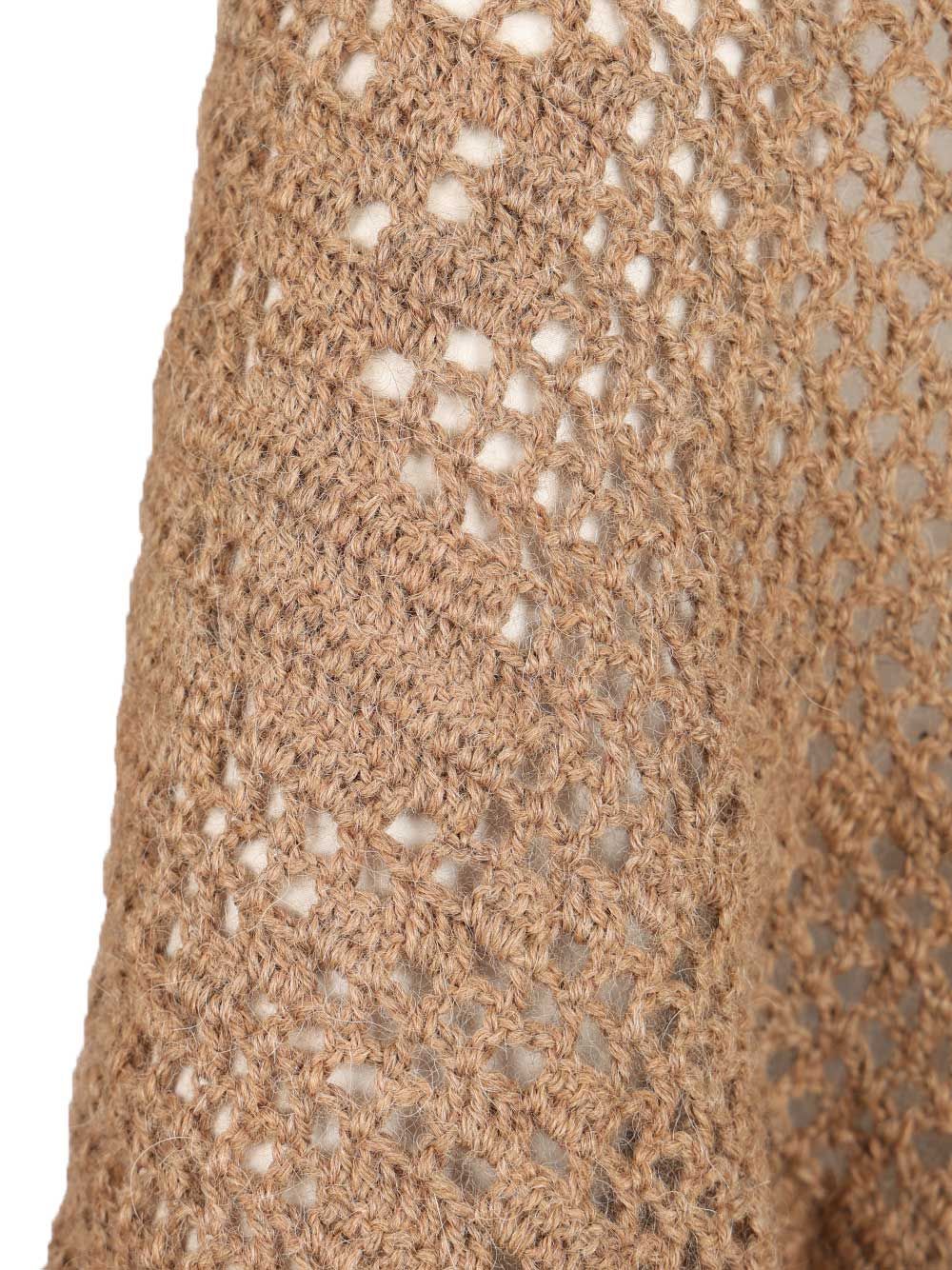 Chiarais Scialle Peonia 100% Alpaca Scarves And Foulards - Beige | 36b02969f7db0ad8320fe5323b74141559bb27e3