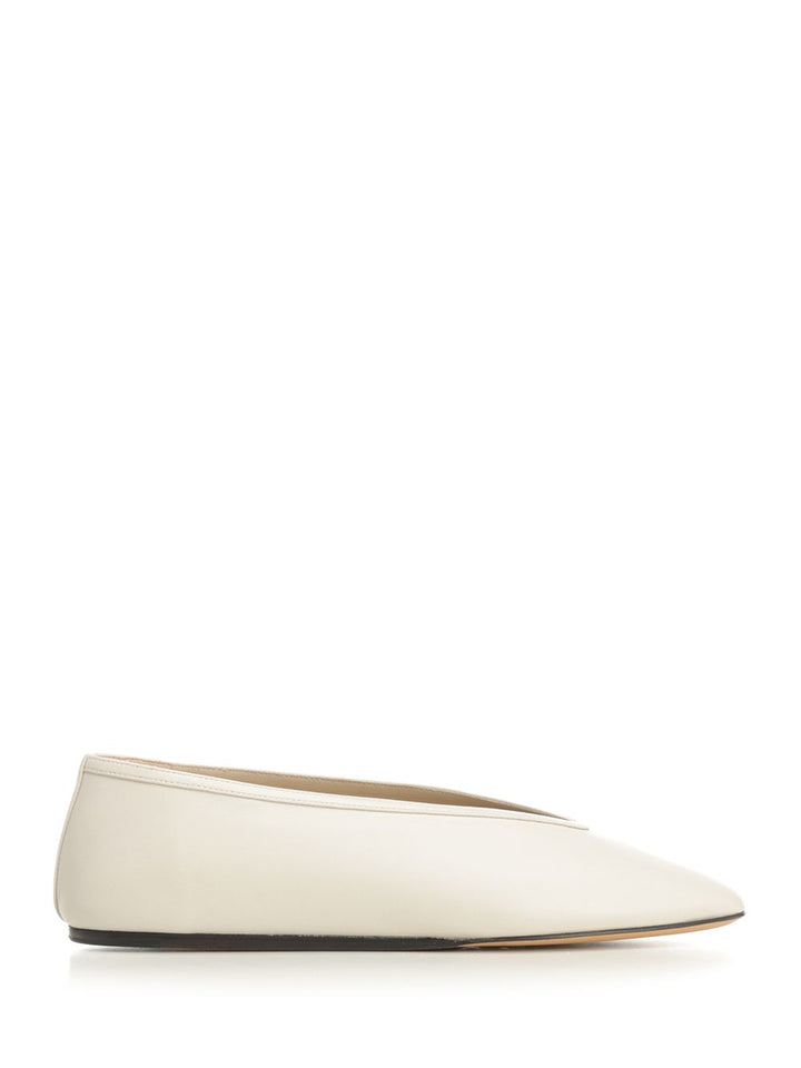 Le Monde Beryl Luna Pumps - White | de5315407deced22aea3ac3e4cb186919ebee489