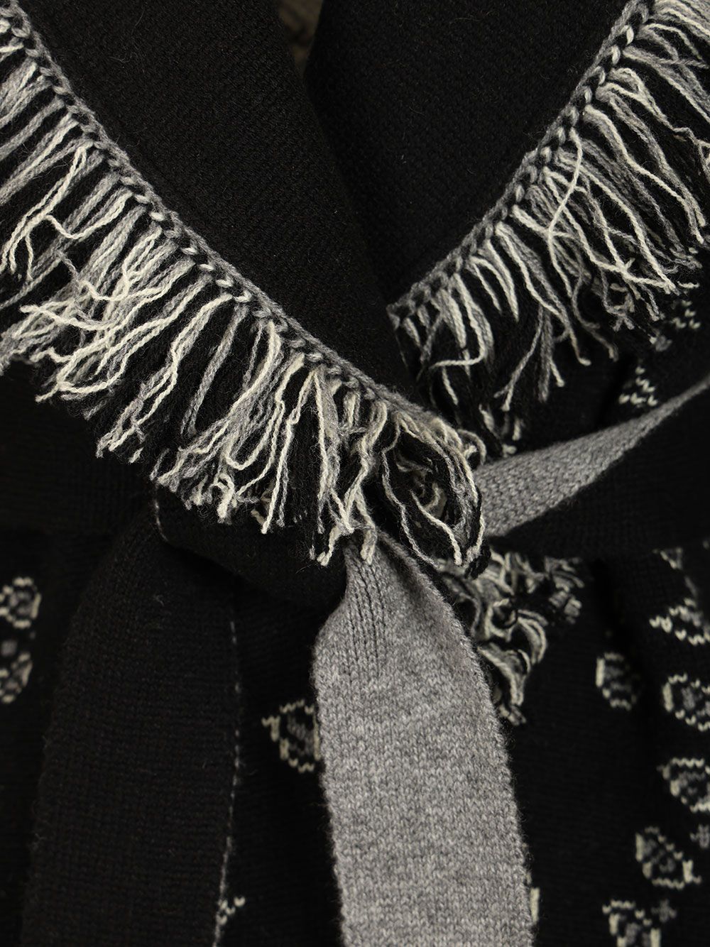 Alanui Bandana Jacquard Cardigan Knitwear - Black | 08a30564df27e6a1e62f12eea2c97dd142cfe137