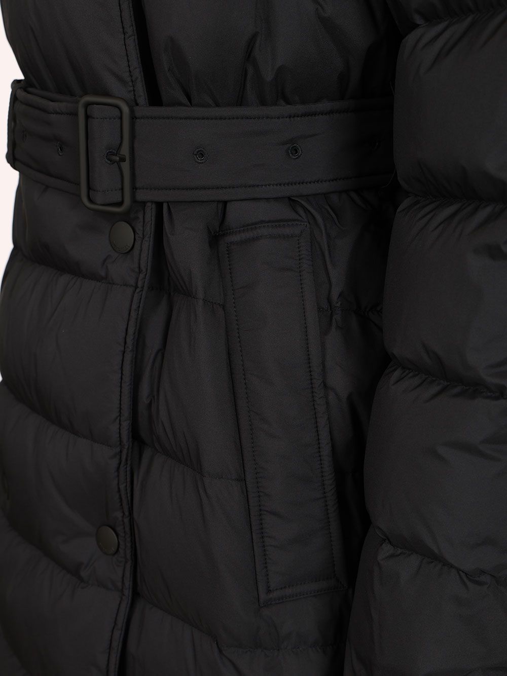 Burberry Medium Down Jacket With Hood Jackets - Black | 169451da7e8fd884cfe517639b8d20a6c4a4c60a