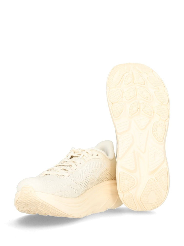 Hoka W Clifton 11 Sneakers - White | 97c422c5ce135fdd997409d1e61ad99fc25d51fc