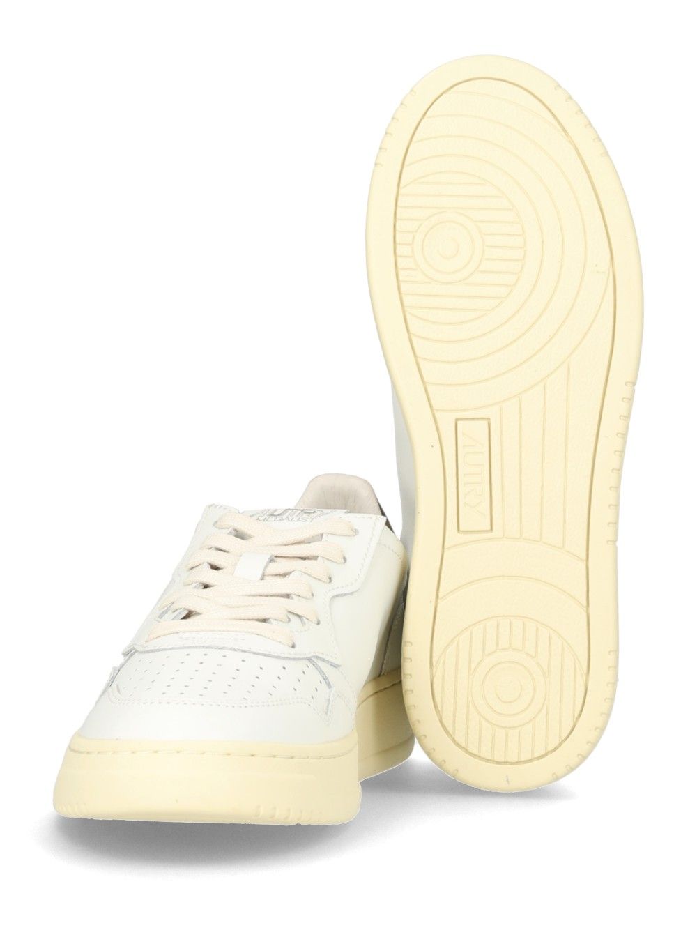 Autry  Medalist Low Sneakers - White | 866fbe4e8f38a465d31827411b1651493237279e
