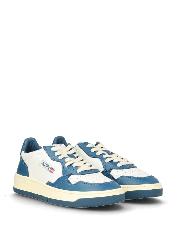 Autry  Medalist Low Sneakers - Blue | 362274fd2f2e26b0630ccdcb6baa3a45b6e63944