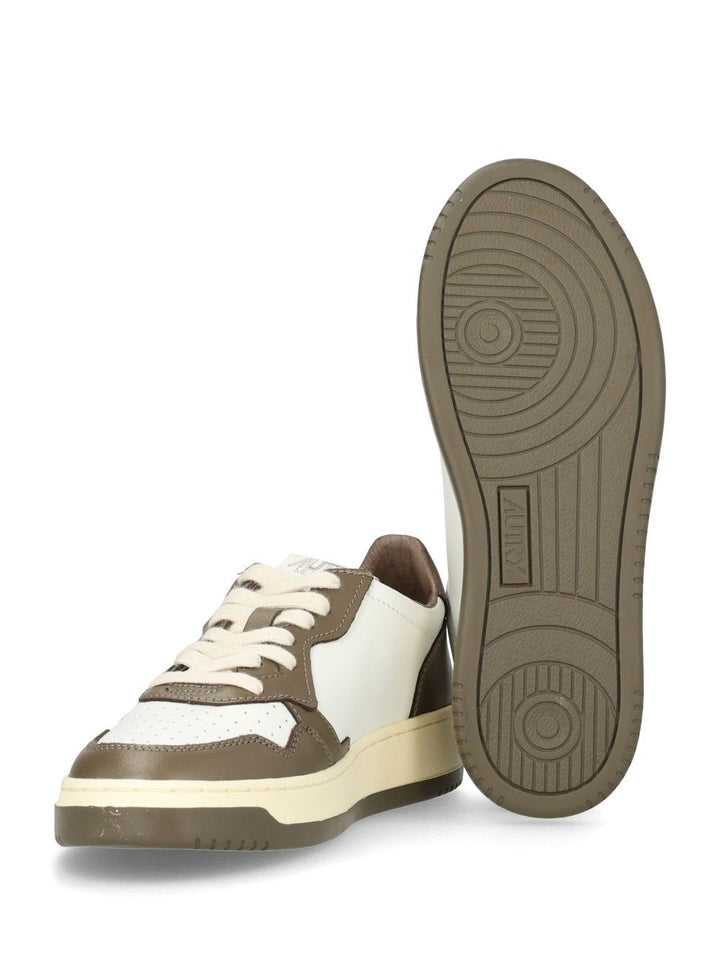 Autry  Medalist Low Sneakers - Brown | ee8732bab42f37f946bdfd2afc033c8a2e4a0c28