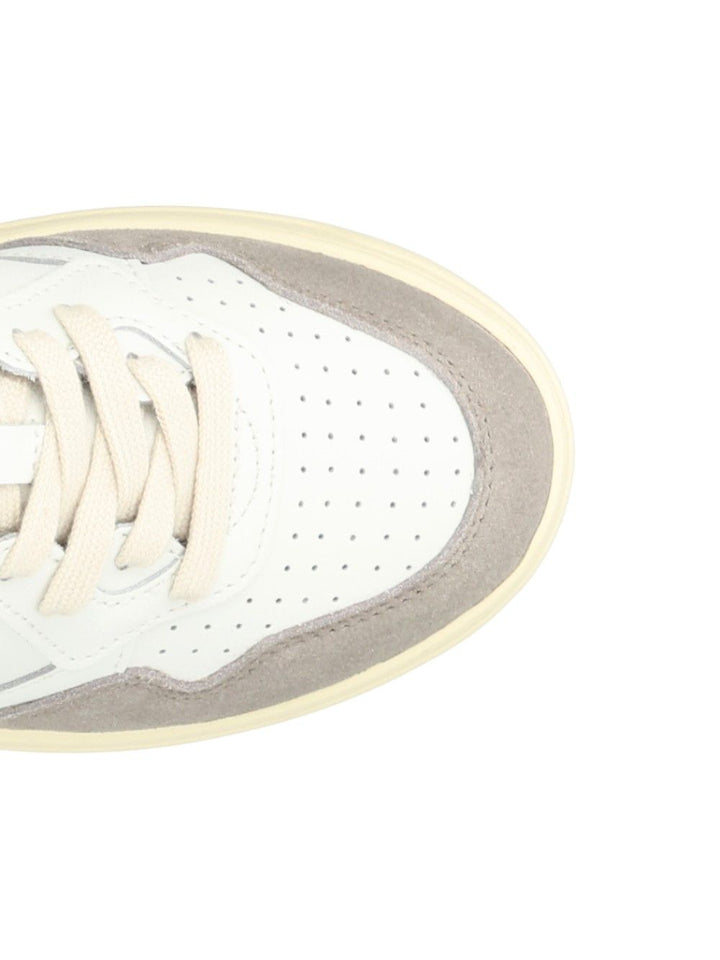 Autry  Medalist Low Sneakers - Grey | 817da8c3f0d45b6c4fb3ff341c407bc493875902