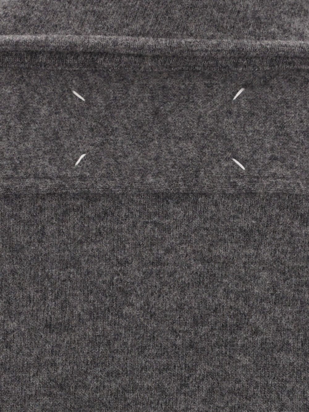 Maison Margiela Polo Shirt With Buttons Knitwear - Grey | 2e50e0344b0729737fdf1fd174832c7e3855e1ce