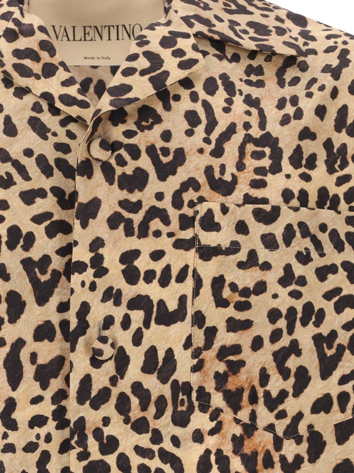 Valentino Garavani Silk Bowling Shirt Shirts - Animalier | f6487e3e8ece97d2566fdddd585d9b45ea24f5d5