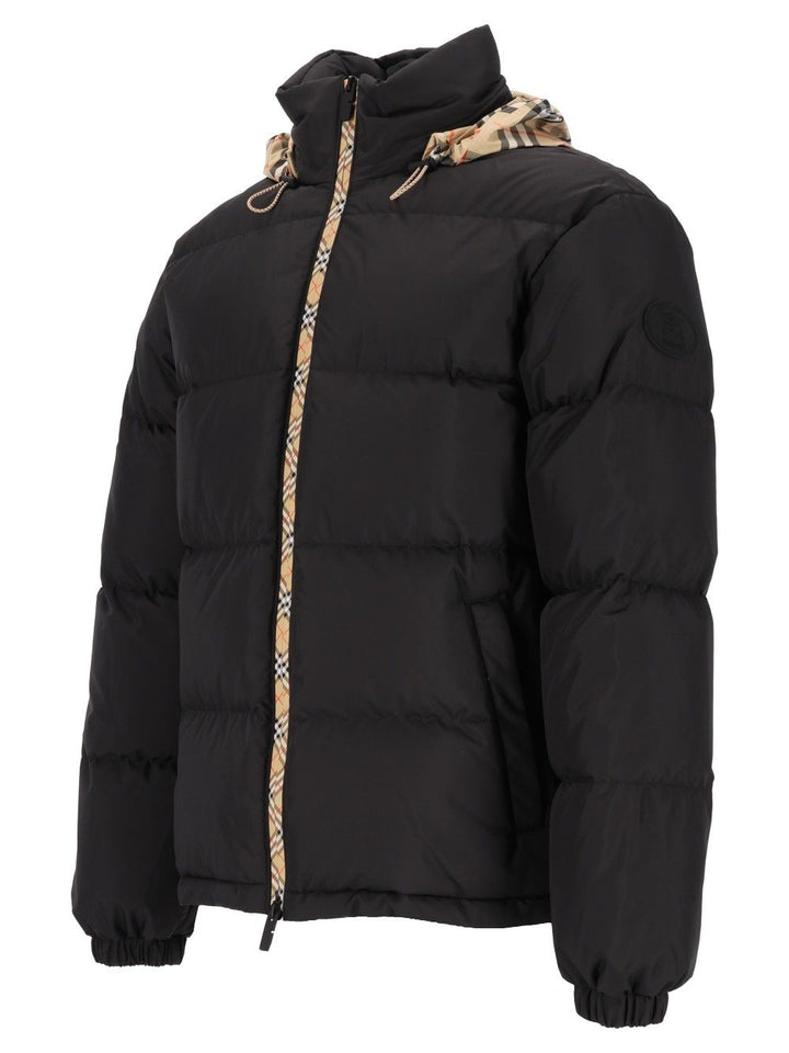 Burberry Snowdon Down Jacket Jackets - Black | 274d730cfa02c6df95839b0a151cbf2923abf562
