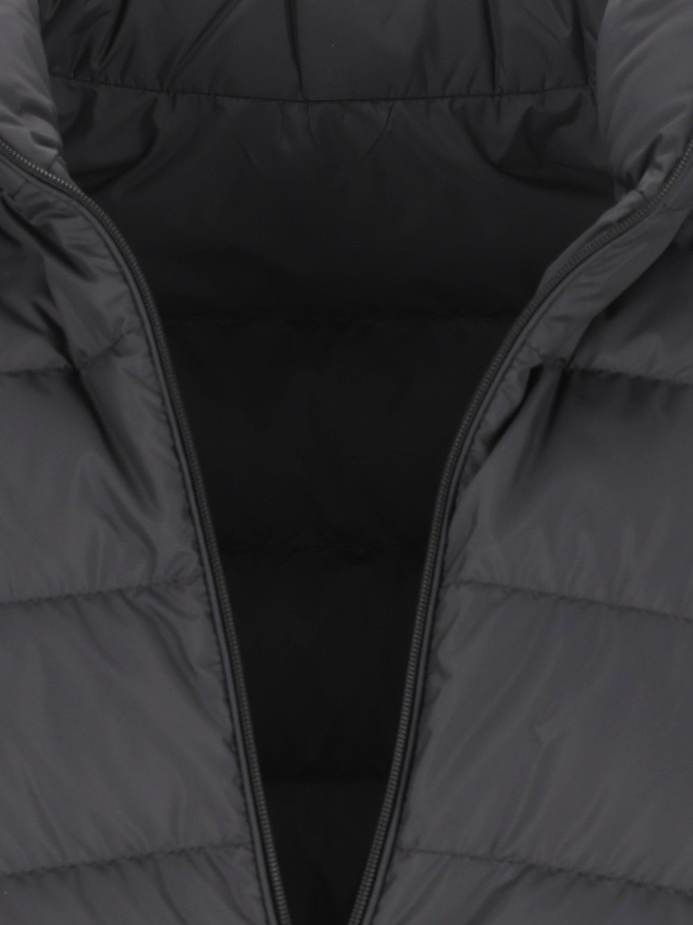 Moncler Treompan Padded Vest Jackets - Black | 41addf976f8f4d313ce48e455cc0fae79d55c458