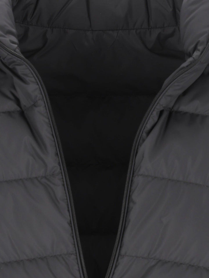 Moncler Treompan Padded Vest Jackets - Black | 41addf976f8f4d313ce48e455cc0fae79d55c458