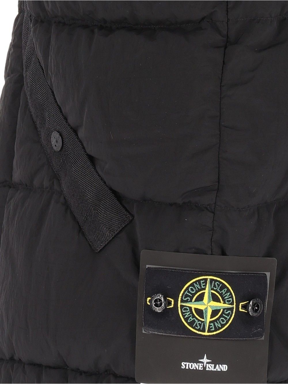 Stone Island Nylon Metal In Econyl® Regenerated Nylon, Garment Dyed Jackets - Black | d003d1a73a23557868015527454b2d5fa7dcc1a2