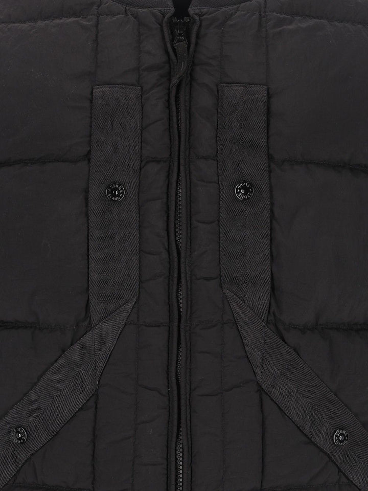 Stone Island Nylon Metal In Econyl® Regenerated Nylon, Garment Dyed Jackets - Black | 2d1e0afe5d8730be12df54f45e79603bf8221b8c