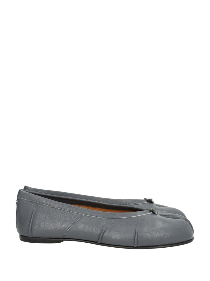 Maison Margiela Tabi Ballet Flats Scarpe basse - Grey | 8886b8b81a156b936dabe96f89309e0889fb71f3