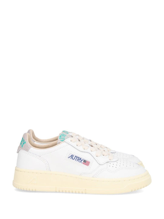 Medalist Low Sneakers White