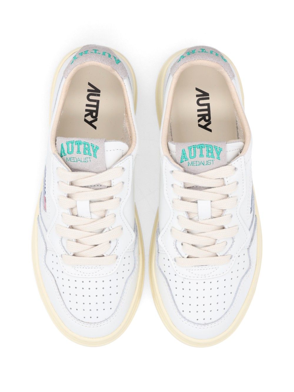 Autry  Medalist Low Sneakers - White | 03726fd2792a1a1f0101d98b26c887a58653c3ce