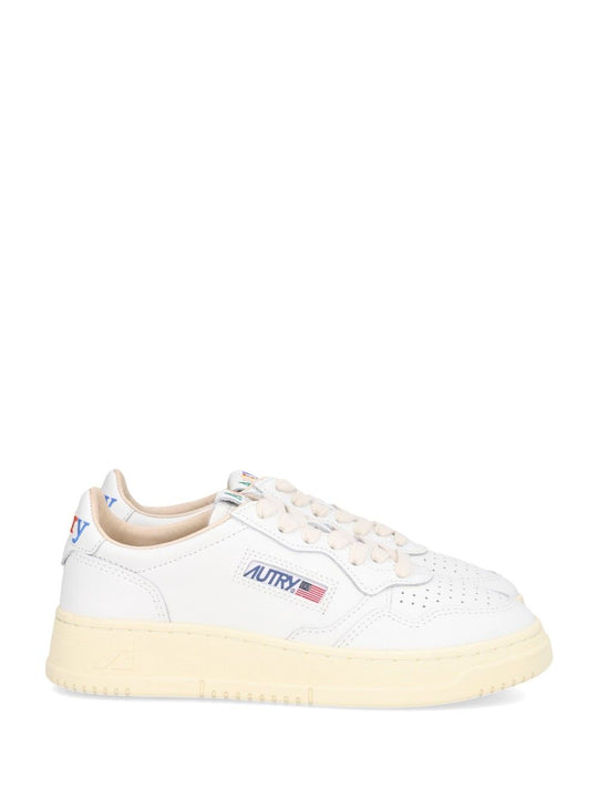 Medalist Low Sneakers White