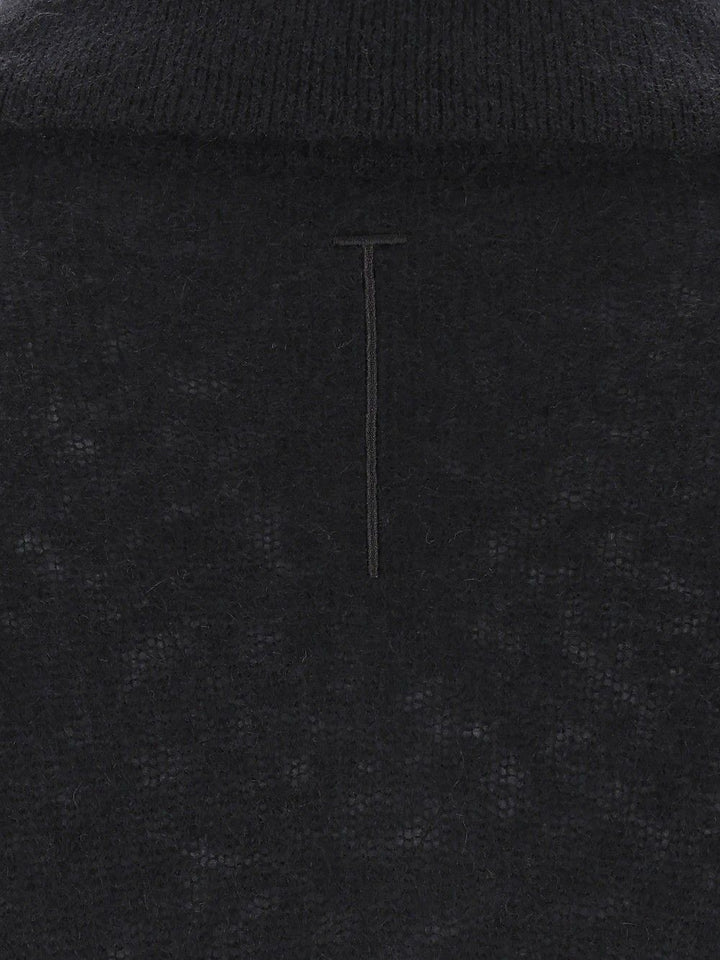 Tom Ford Sweater In Soft Cashmere And Silk Knitwear - Black | 78308749ddcc7e203bbf19833087ed1575ec5482