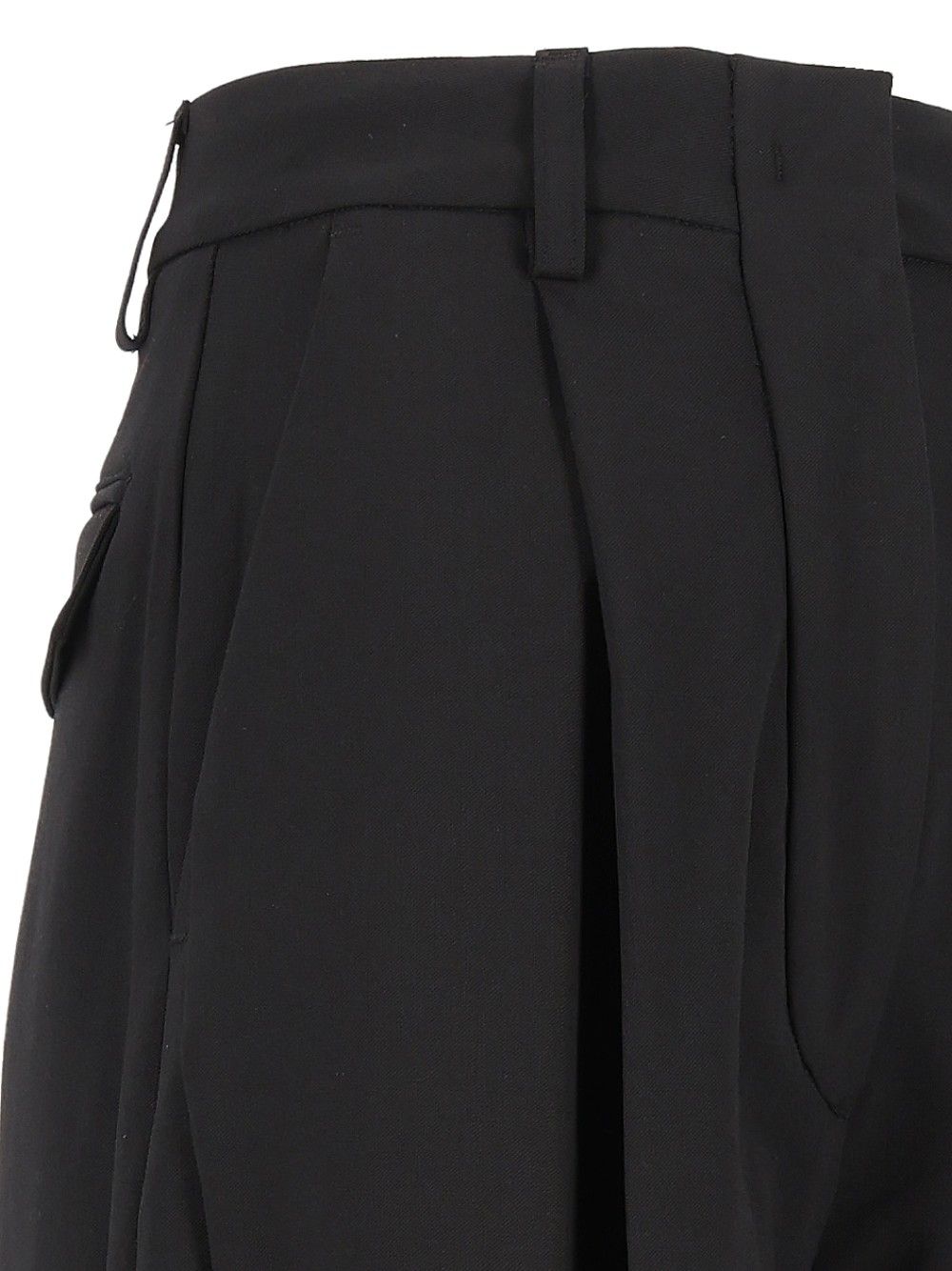 Thelatest E-Billie Trousers - Black | 5f0715d88e332207d0a6690911cb3dfb4de3f9c1