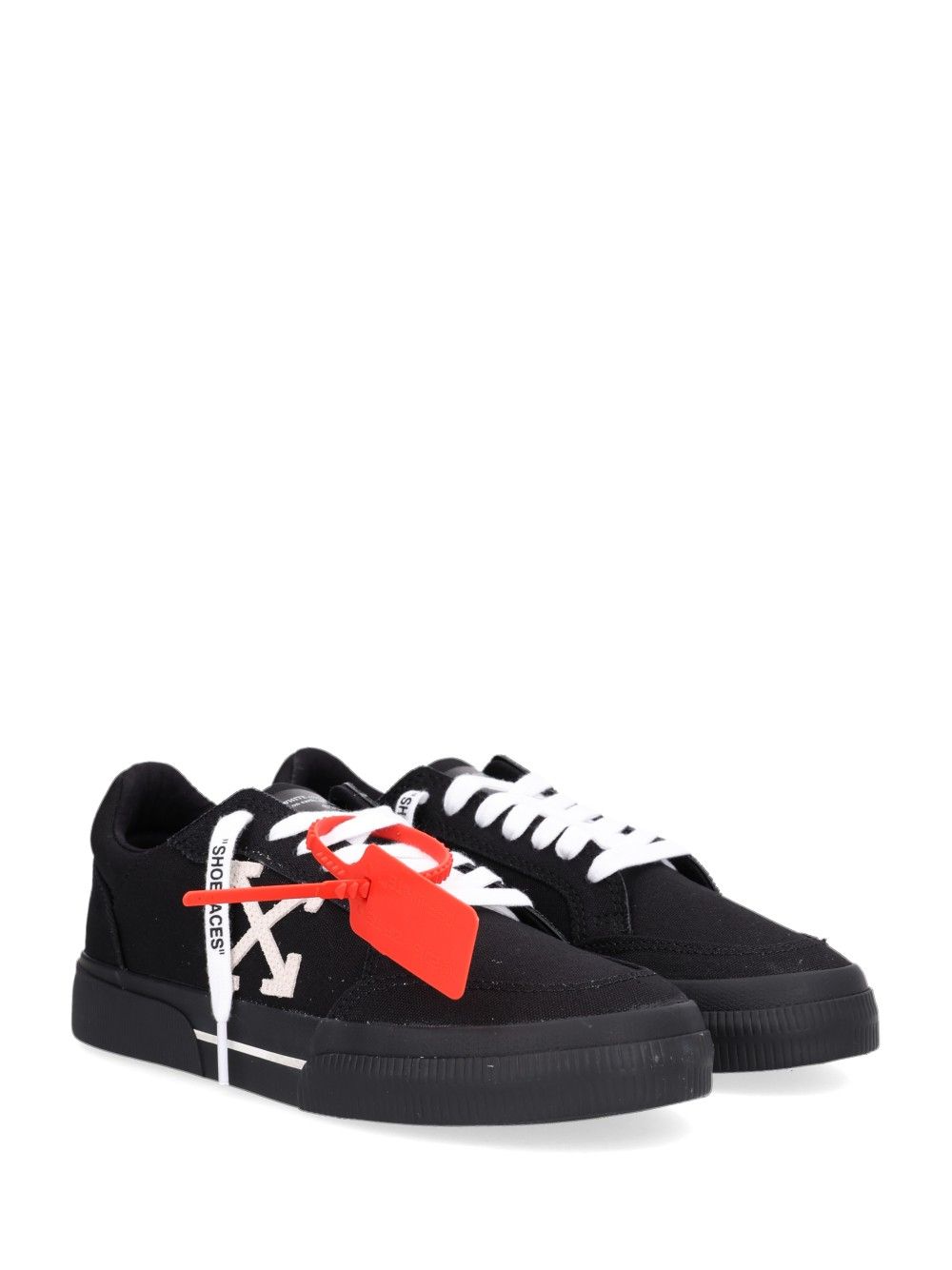 Off-White Vulc Low Sneakers - Black | bceacc0d35c32df49c1b801a242a5c97d75a078d