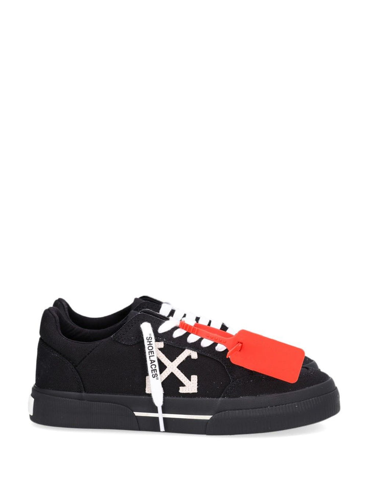 Off-White Vulc Low Sneakers - Black | 355863f9a418fb04808b23b3e397c47f3c9ebcb8
