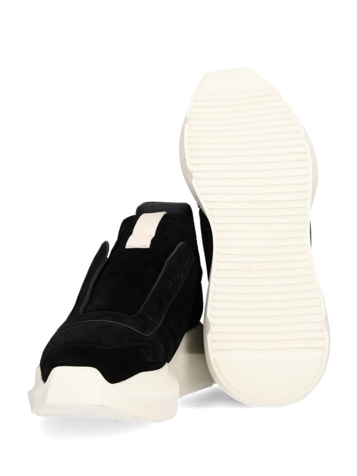 Rick Owens Geth Runner Sneakers - Black | 9be3b48146c74f4e4e6564ec9a270f260a6b97bd