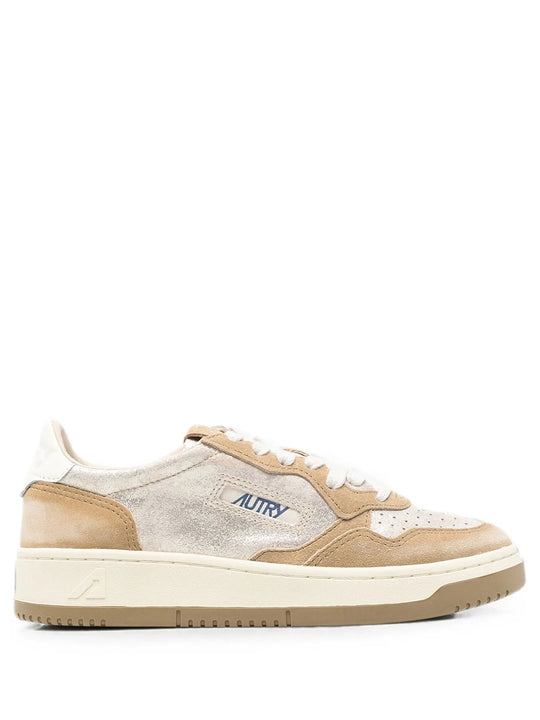 Medalist Low Sneakers