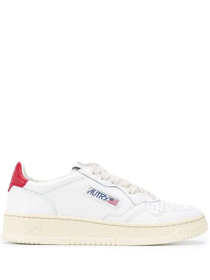Autry Sneakers - White | 72327662ac26c0f4879b7654275186c5818a612e