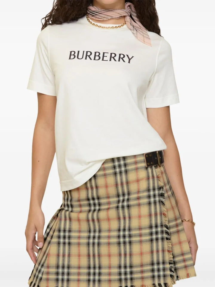Burberry London England T-shirts - White | 388e510416a06e2949fb9d84e1a093ce26869698