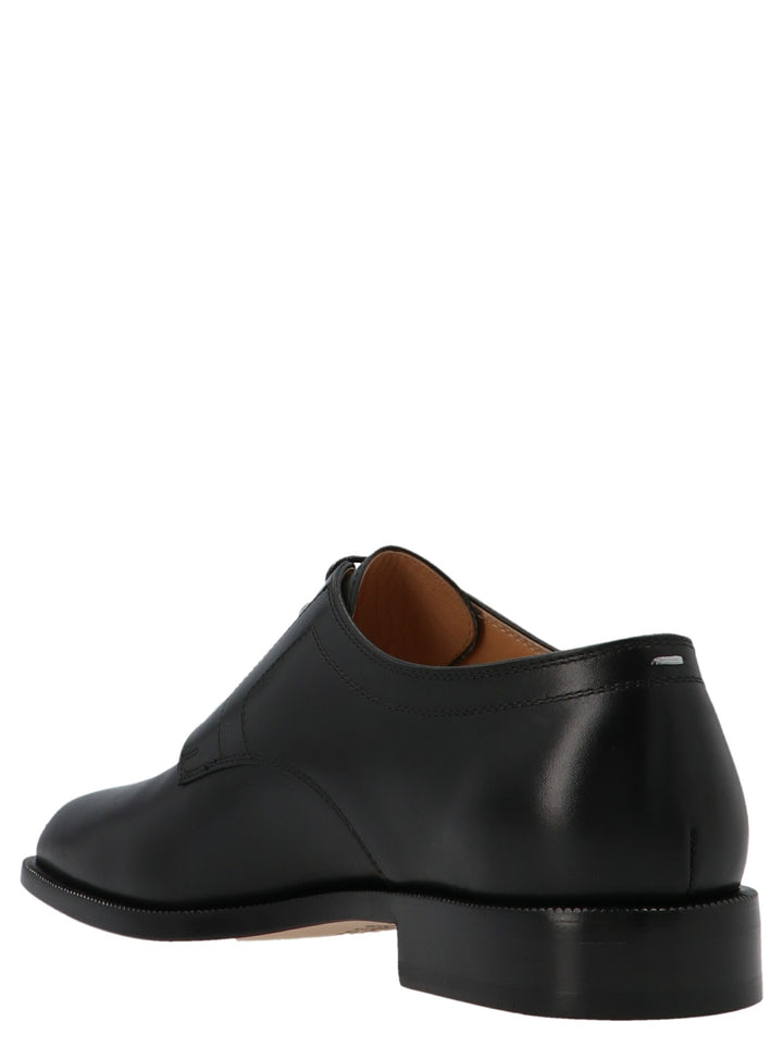 Maison Margiela Tabi Lace Up Shoes - Black | 836ab4b92d40a8e646e7e4d333c31db791c60473
