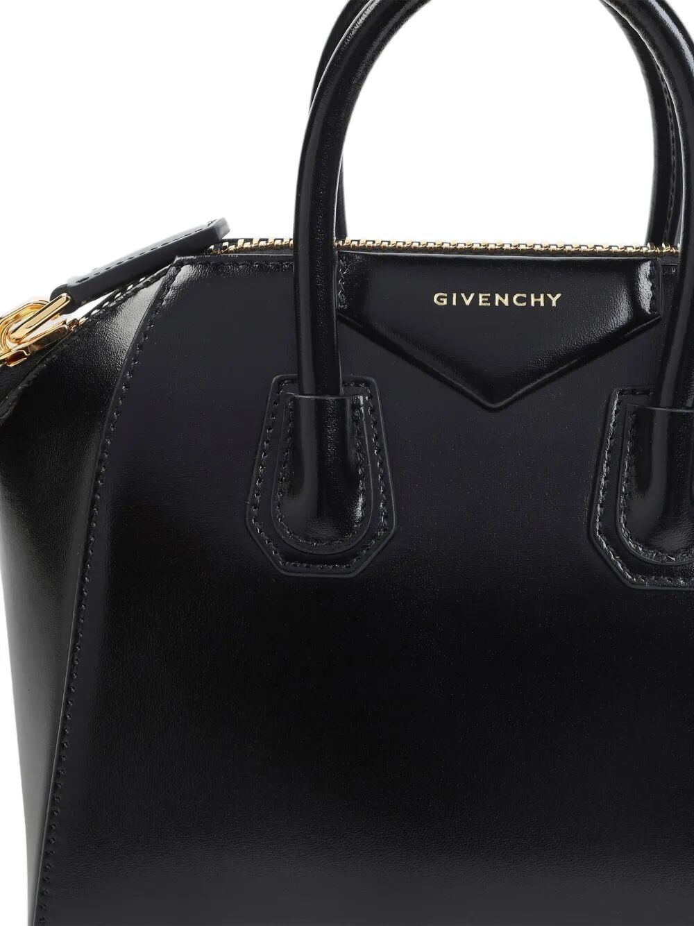 Givenchy Totes - Black | 9c25a62496268279f45d042178ad4e61c23a0de6