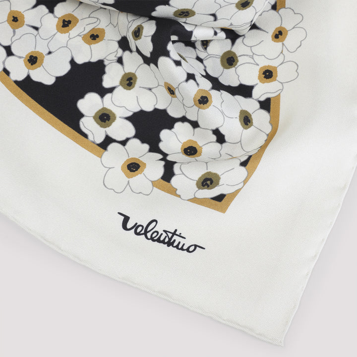 Valentino Garavani Scarves - Black | 58e0dc4f35ceff020147eef17fc211b3f007fe4a