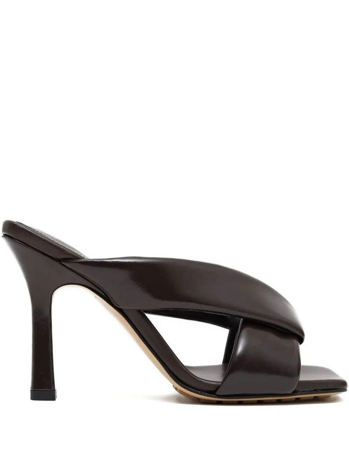 Bottega Veneta Mules - Brown | 746d48f03ba114e360525696253f38a6055cc9c8