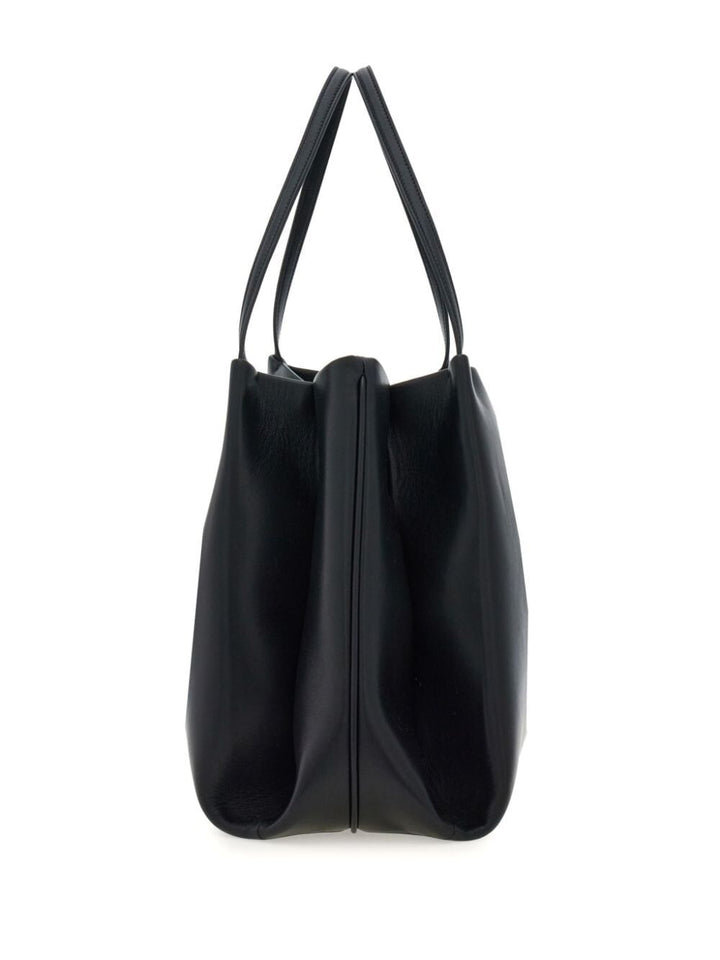 Ferragamo Shoulder Bags - Black | e13f6fb6e33553d339de21611644f89a50617125