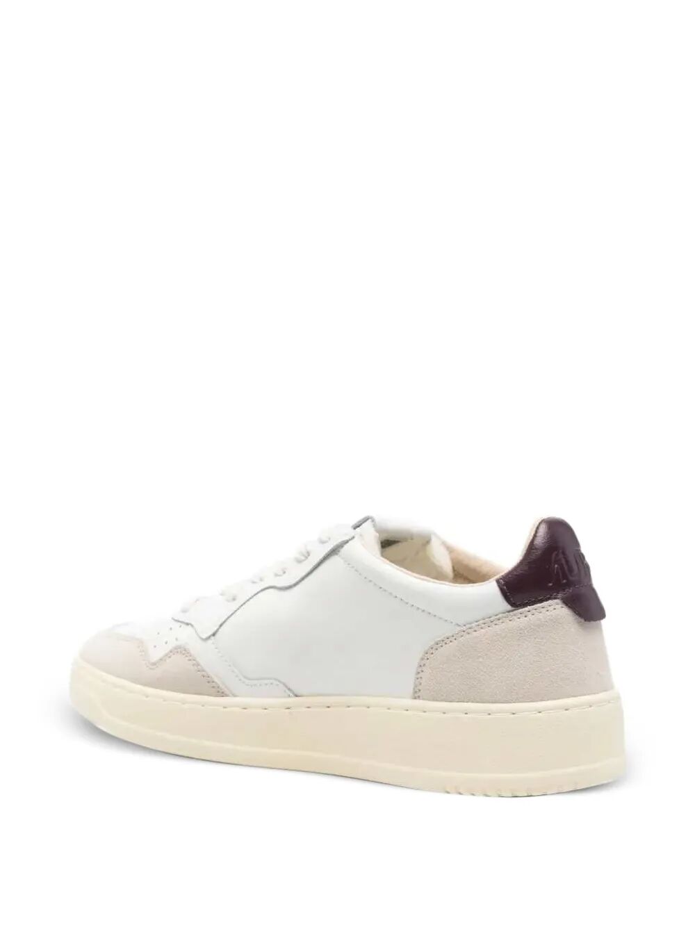 Autry Sneakers - White | c840ea374287263f17ffacf77c8beee1a93ce192