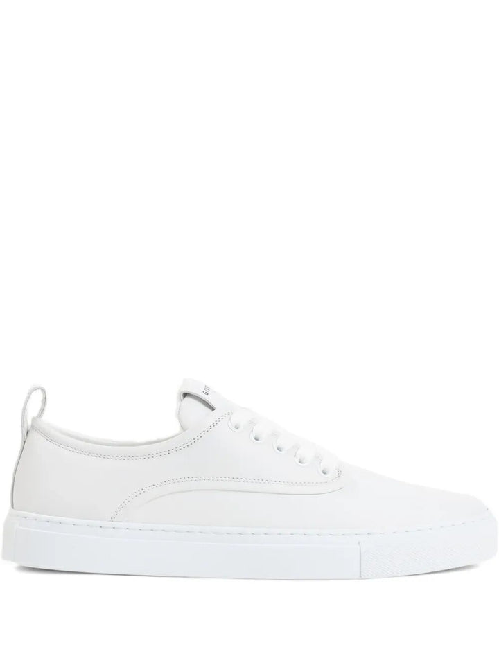 Givenchy Sneakers - White | f4ab8890b843df08e8f99a541a463995b0cb0601