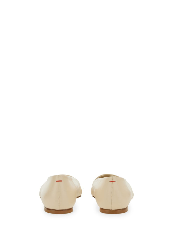 Aeyde Flat Shoes - White | Wanan Luxury