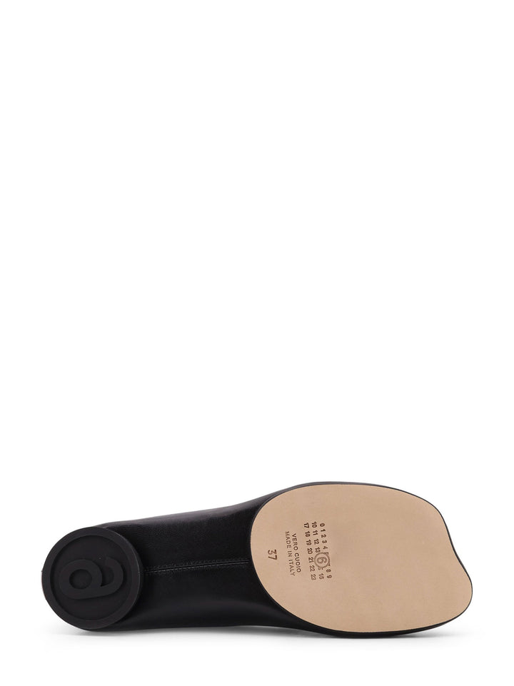 Mm6 Maison Margiela Flat shoes - Blacks and greys | 40938381f264e698f95fd7ffaf7cf7b6afd3a71a