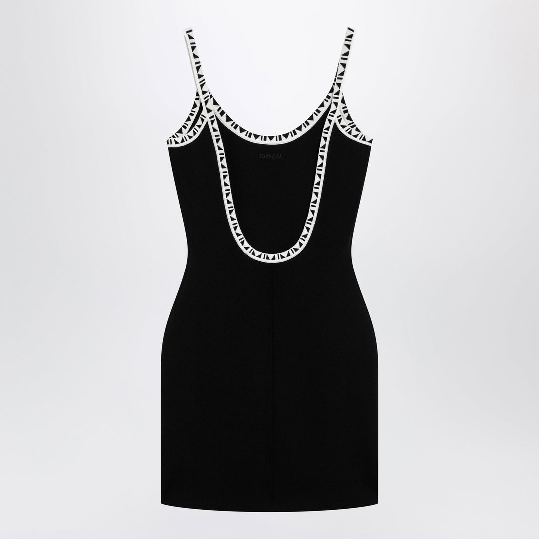 Versace Apparel & Accessories - Black | 8d4d63a386311a462b3e7e0db5903ebac6c742cc