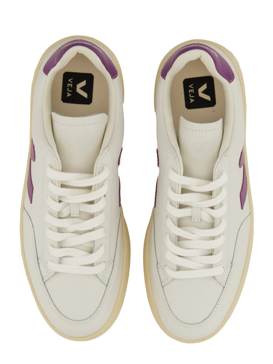 Veja Sneakers - White | Wanan Luxury