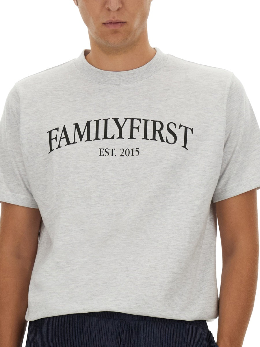 Family First T shirts - Grey | Wanan Luxury