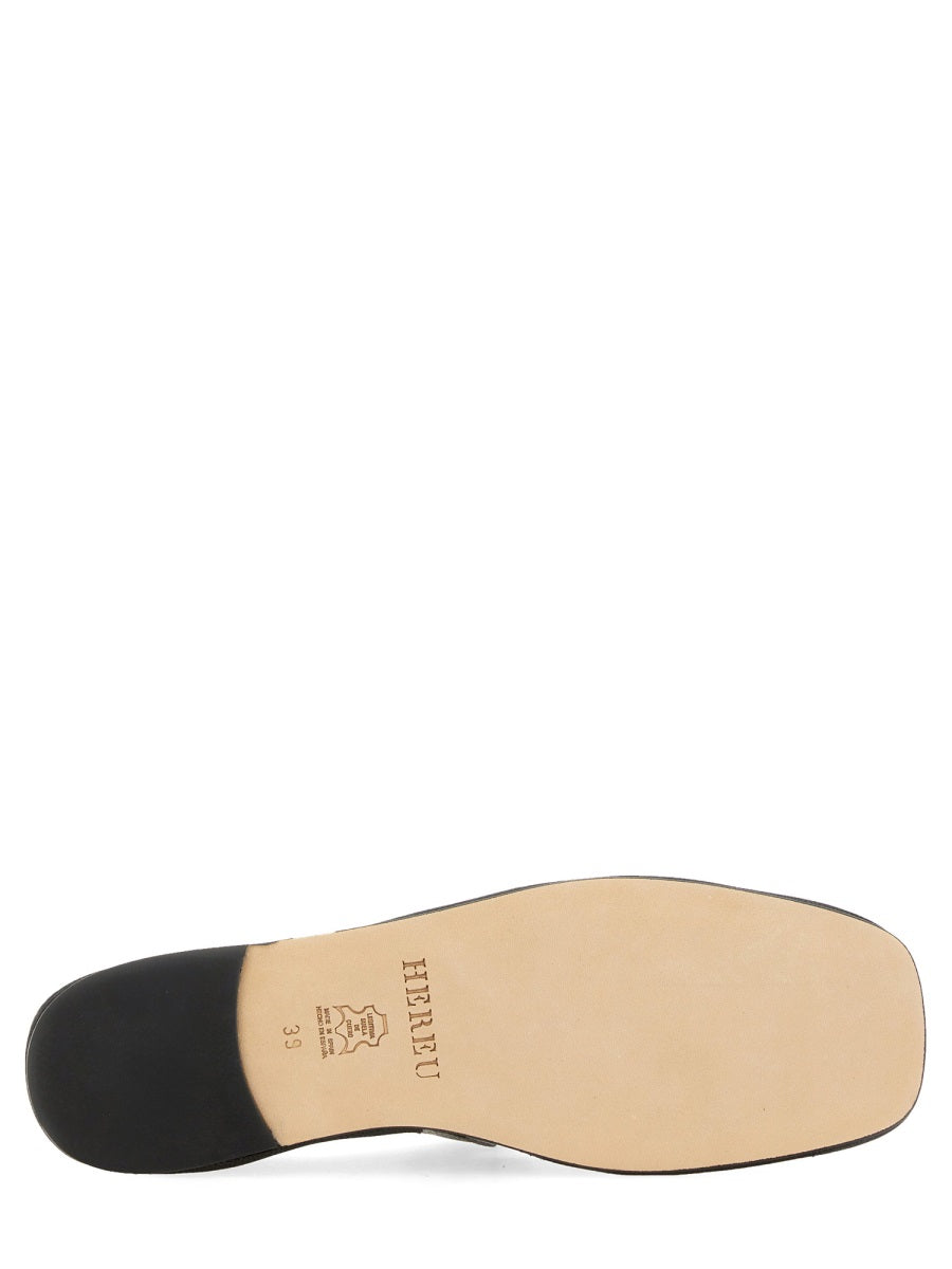 Hereu Flat Shoes - Black | Wanan Luxury