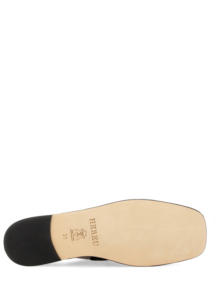Hereu Flat Shoes - Black | Wanan Luxury