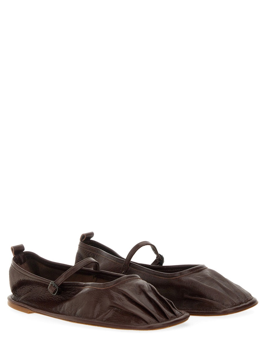 Hereu Flat Shoes - Brown | Wanan Luxury