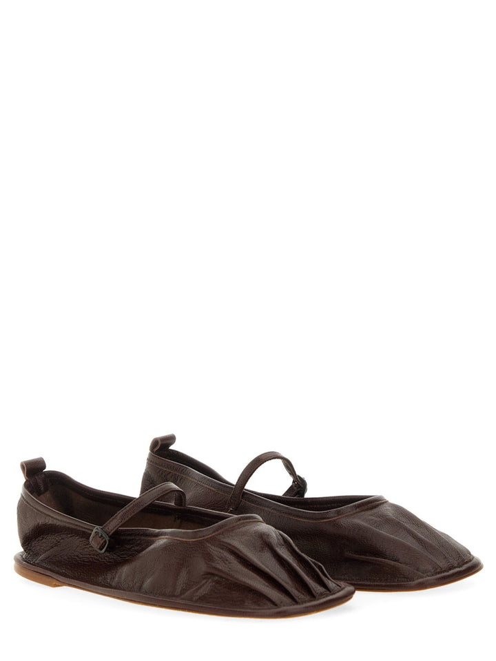 Hereu Flat Shoes - Brown | Wanan Luxury