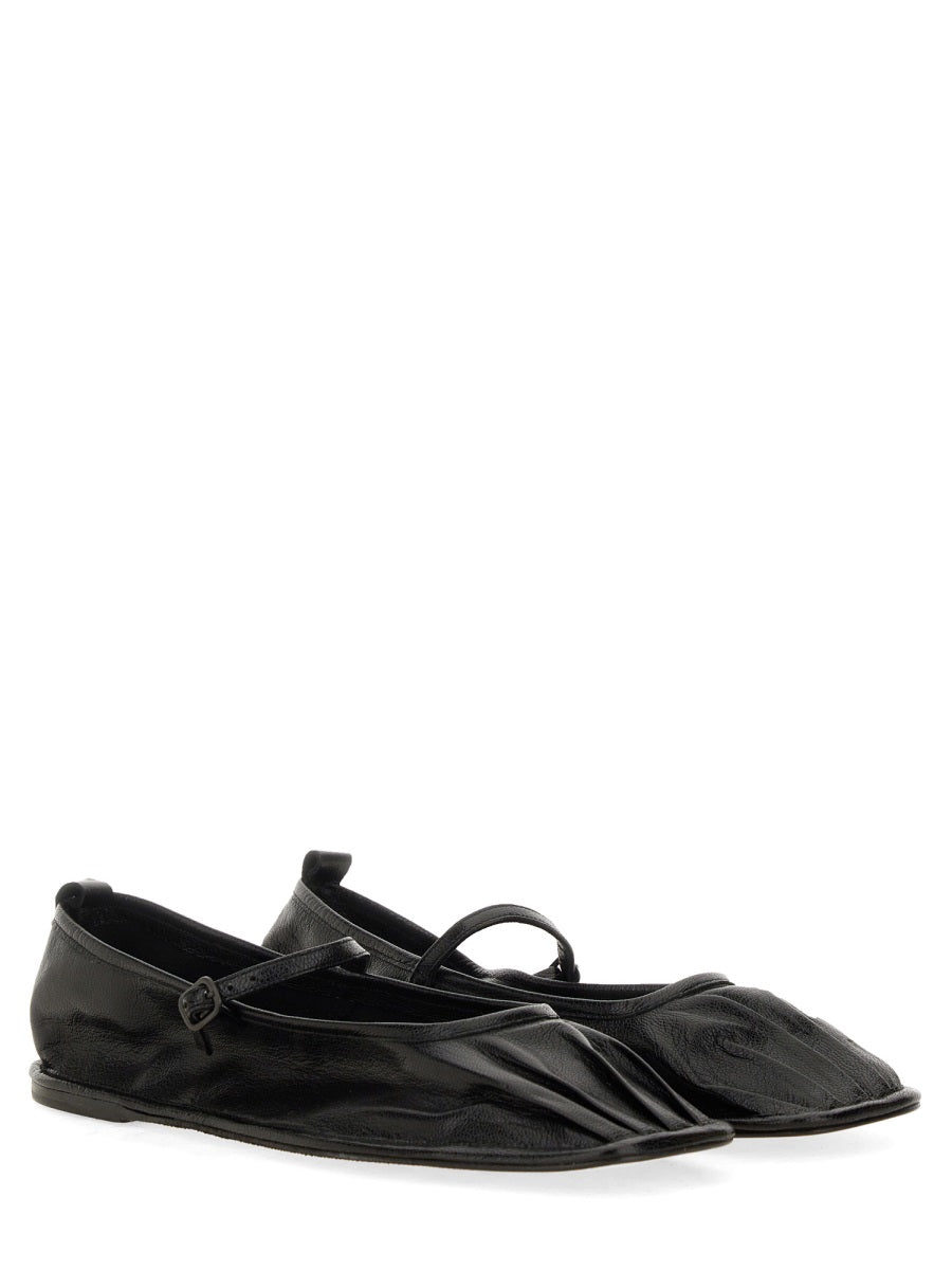 Hereu Flat Shoes - Black | Wanan Luxury